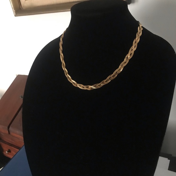 Sparkling Plaited Flat Gold Chains Necklace - Picture 6 of 10